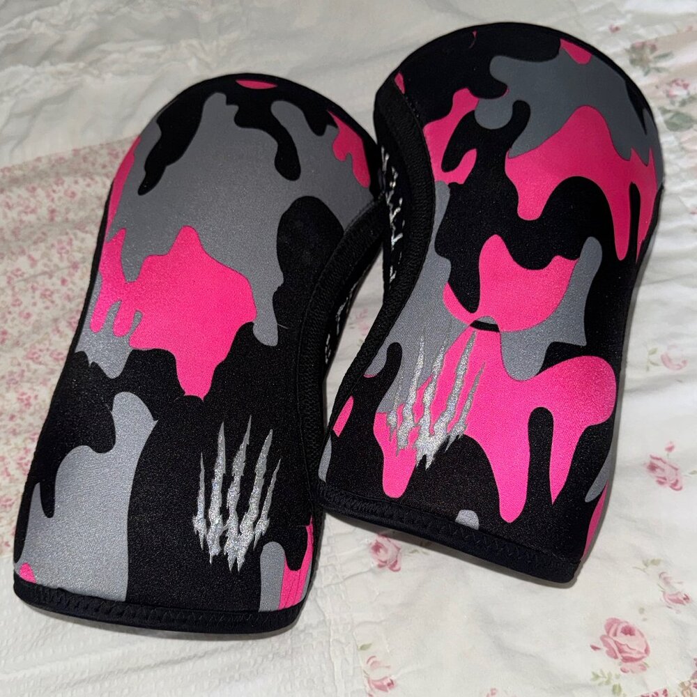 Bear Komplex Pink Camo Neoprene Compression Knee Sleeves